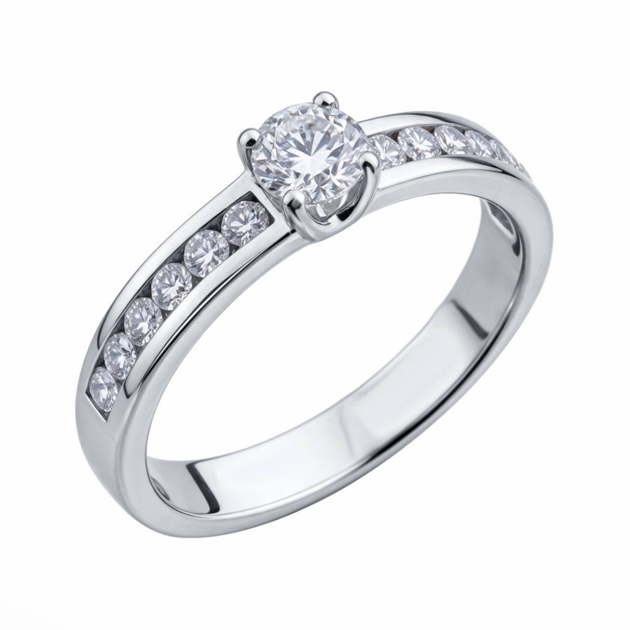 Кольцо из красного золота 585 с бриллиантом 0,3 ct